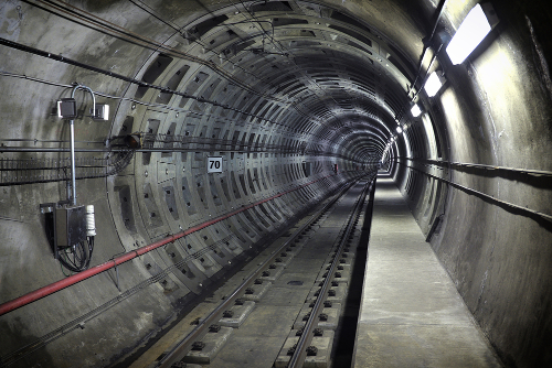 Railway Tunnel with TETRA Optical Repeater